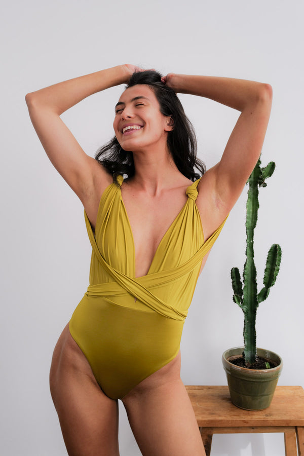 Sustainable & Convertible Swimsuit Kiwi